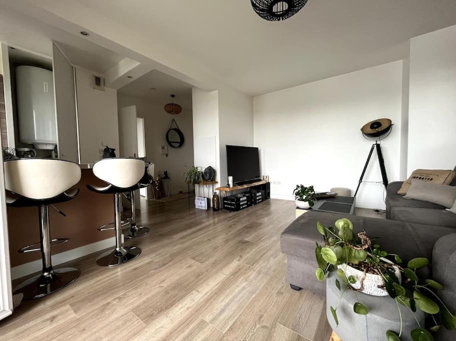 Appartement Le Nid De Dammarie-lè-Lys Extérieur photo